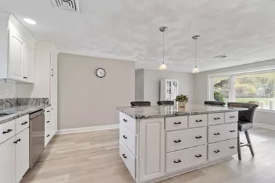 15 San Mateo Dr, Chelmsford, MA 01824 - Photo 4