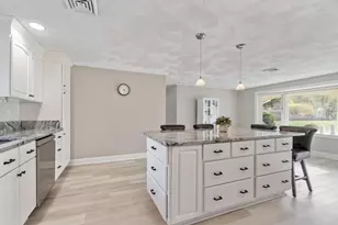 15 San Mateo Dr, Chelmsford, MA 01824 - Photo 4