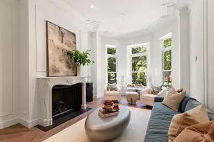 260-262 Commonwealth Ave, Boston, MA 02116 - Photo 2