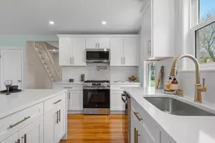 11 Quincy Ave, Norwood, MA 02062 - Photo 10