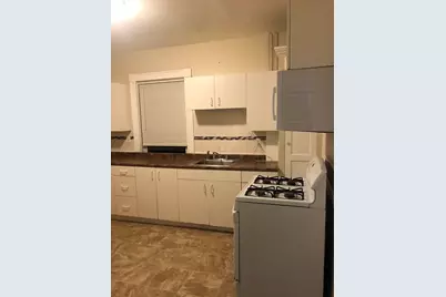 180 Lewis St #2, Lynn, MA 01902 - Photo 6