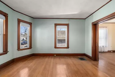 73 Taylor St, Quincy, MA 02170 - Photo 6