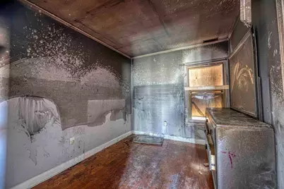 135 Snell St, Fall River, MA 02721 - Photo 8