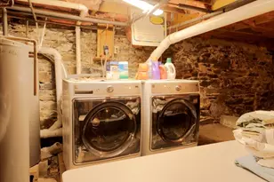 157 Perkins St, Somerville, MA 02145 - Photo 24