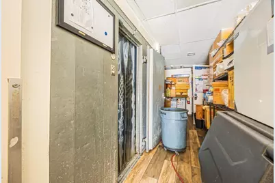 1535 Memorial Dr, Chicopee, MA 01020 - Photo 26