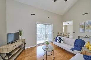 124 Tennis Plaza Rd, Dracut, MA 01826 - Photo 1