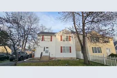 289 Morton St, Springfield, MA 01119 - Photo 2