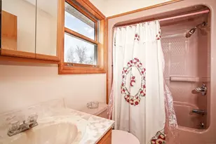 62 Parenteau Ct, Chicopee, MA 01020 - Photo 24