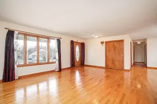 62 Parenteau Ct, Chicopee, MA 01020 - Photo 12