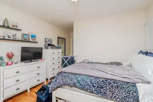 546 E 8th St, Boston, MA 02127 - Photo 10