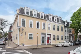 546 E 8th St, Boston, MA 02127 - Photo 18