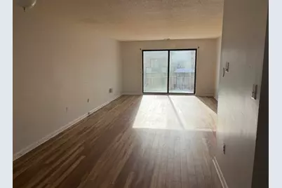 406 Broadway #301, Lynn, MA 01904 - Photo 4