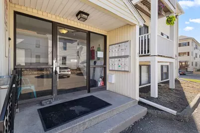 15 Houghton Street #12, Worcester, MA 01604 - Photo 4