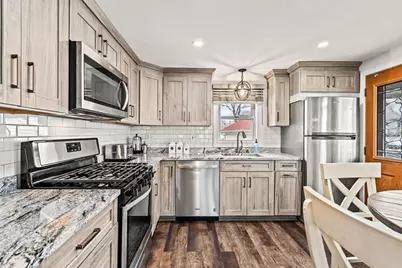 11 Arnold Road, Peabody, MA 01960 - Photo 8