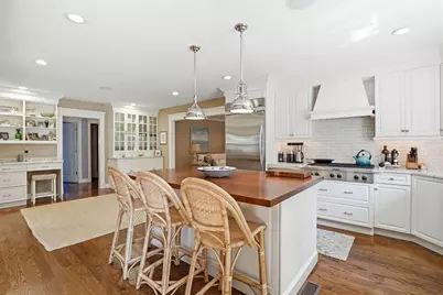 10 Loring Ave, Kingston, MA 02364 - Photo 10