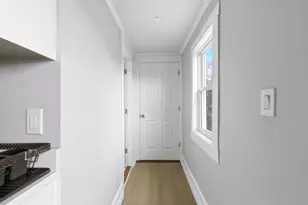 81 Ward St, Worcester, MA 01610 - Photo 12
