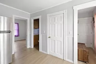 81 Ward St, Worcester, MA 01610 - Photo 4