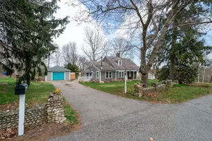 38 Landing Rd, Kingston, MA 02364 - Photo 2