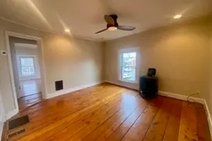 35 Broad St, Newburyport, MA 01950 - Photo 6