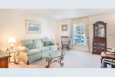 106 Plantation Dr #106, Agawam, MA 01001 - Photo 4