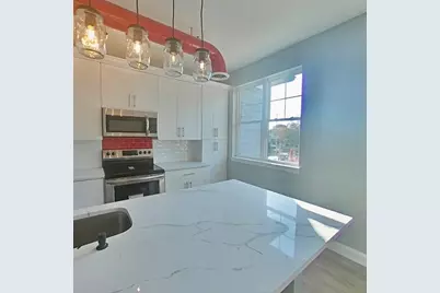 15 Oak #202, Needham, MA 02492 - Photo 4