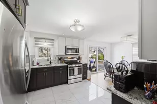 28 Drumlin Rd, Springfield, MA 01108 - Photo 8