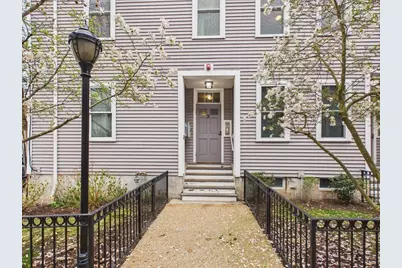 9 Mullins Ct #2B, Cambridge, MA 02141 - Photo 12