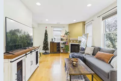 9 Mullins Ct #2B, Cambridge, MA 02141 - Photo 1