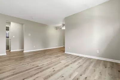 6 Venice St #B6, Danvers, MA 01923 - Photo 8