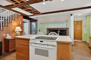 19 Ash St, Marlborough, MA 01752 - Photo 10