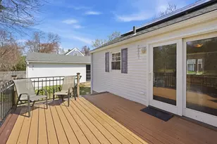 26 Haskell St, Agawam, MA 01001 - Photo 18