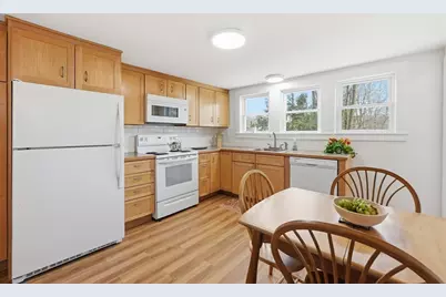 15 Church Ct, Ashland, MA 01721 - Photo 10