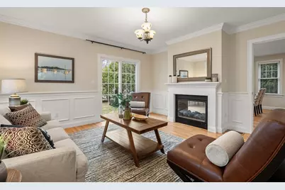 210 School, Framingham, MA 01701 - Photo 18