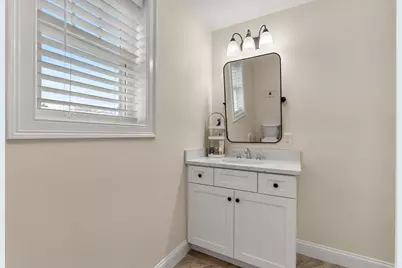 22 Pond St #2, Amesbury, MA 01913 - Photo 18