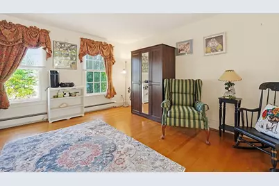 107 Mill St, Franklin, MA 02038 - Photo 8