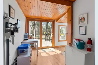 31 W Division St, Holbrook, MA 02343 - Photo 20