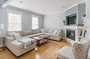 182 E St, Boston, MA 02127 - Photo 8