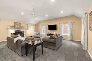 41 Chestnut Rd, Tyngsborough, MA 01879 - Photo 14