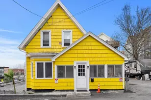129 High St, Clinton, MA 01510 - Photo 2