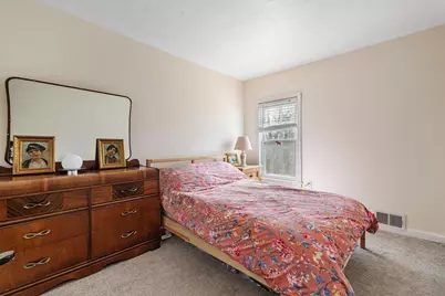 139 Border St #C, Northbridge, MA 01588 - Photo 18