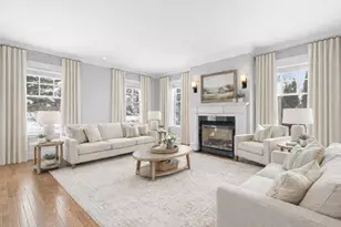 37 Mayflower Rd, Winchester, MA 01890 - Photo 8