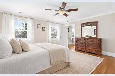 37 Mayflower Road, Winchester, MA 01890 - Photo 28