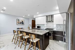 32 Pearl St, Boston, MA 02125 - Photo 10