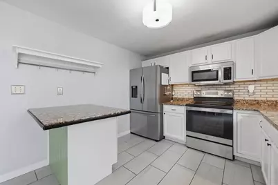 16 Merchant Street, Worcester, MA 01604 - Photo 8