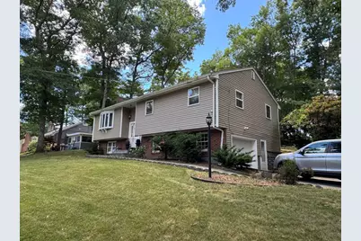 149 Thurber Ave, Attleboro, MA 02703 - Photo 2