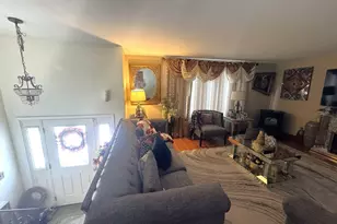 149 Thurber Ave, Attleboro, MA 02703 - Photo 8