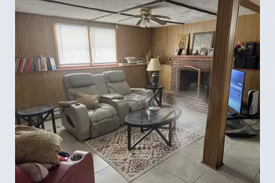 149 Thurber Ave, Attleboro, MA 02703 - Photo 12