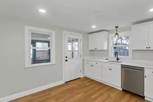 93 Cooper St, Springfield, MA 01108 - Photo 4