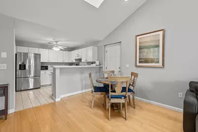 324 Tilden Commons Ln #324, Braintree, MA 02184 - Photo 4