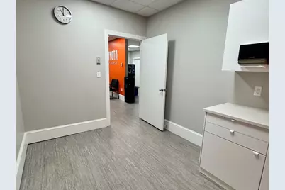 140 Wood Rd, Braintree, MA 02184 - Photo 8